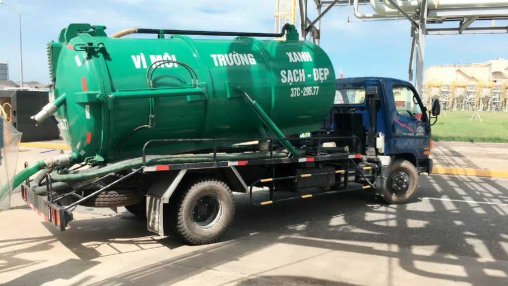 Hút Bể Phốt Vụ Bản